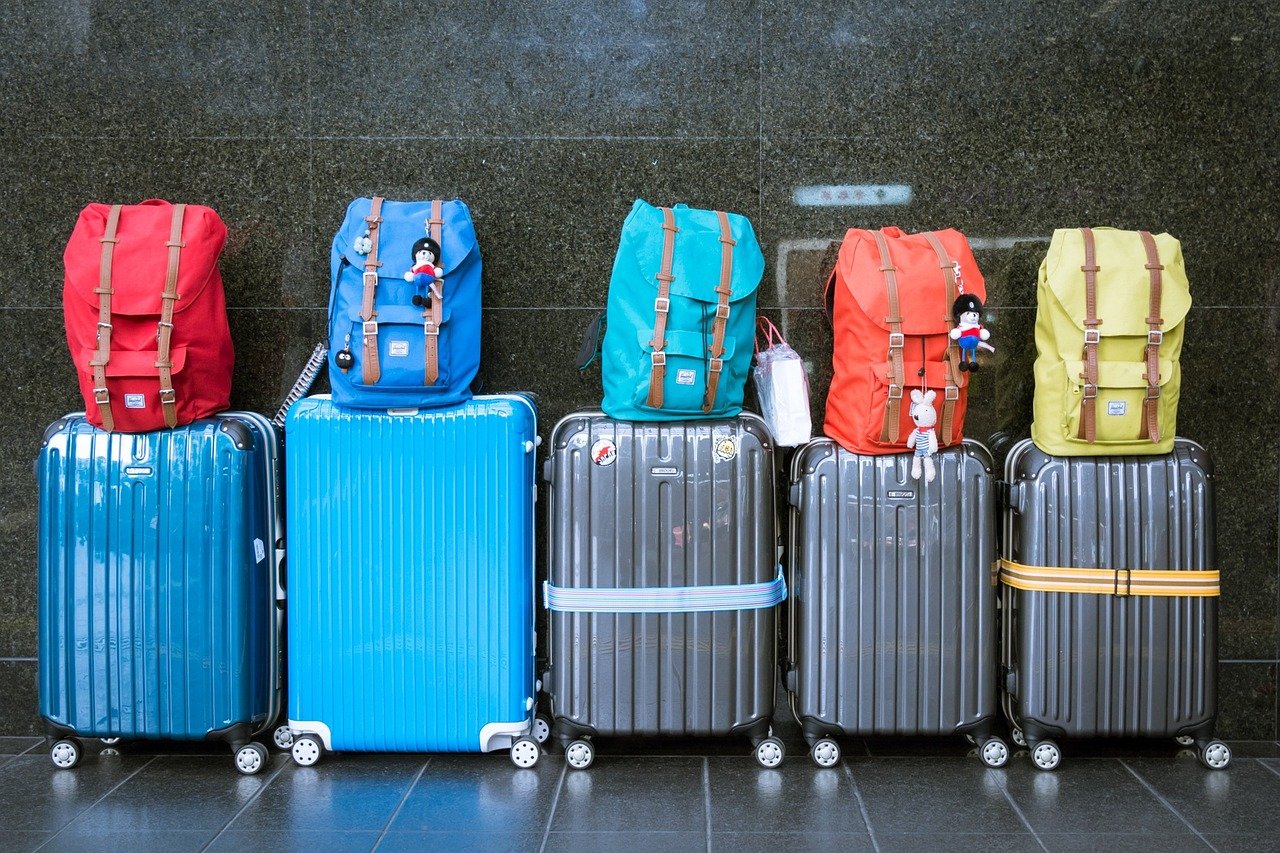 A Comprehensive Guide to easyJet Hand Luggage Policies and Tips